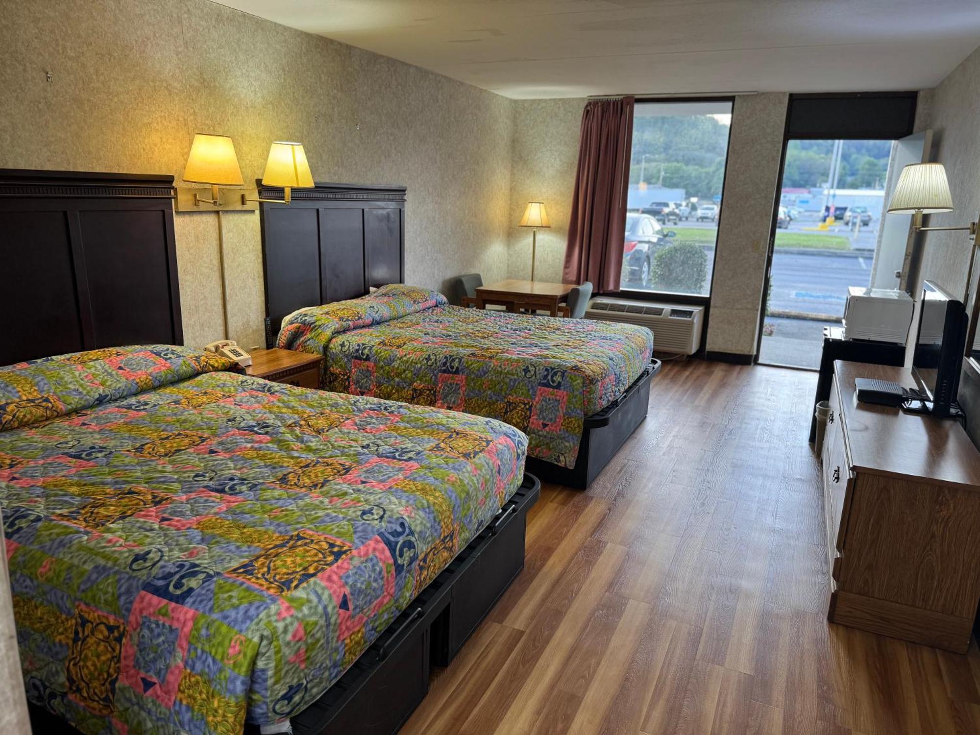 Riverfront Lodge Burkesville Экстерьер фото