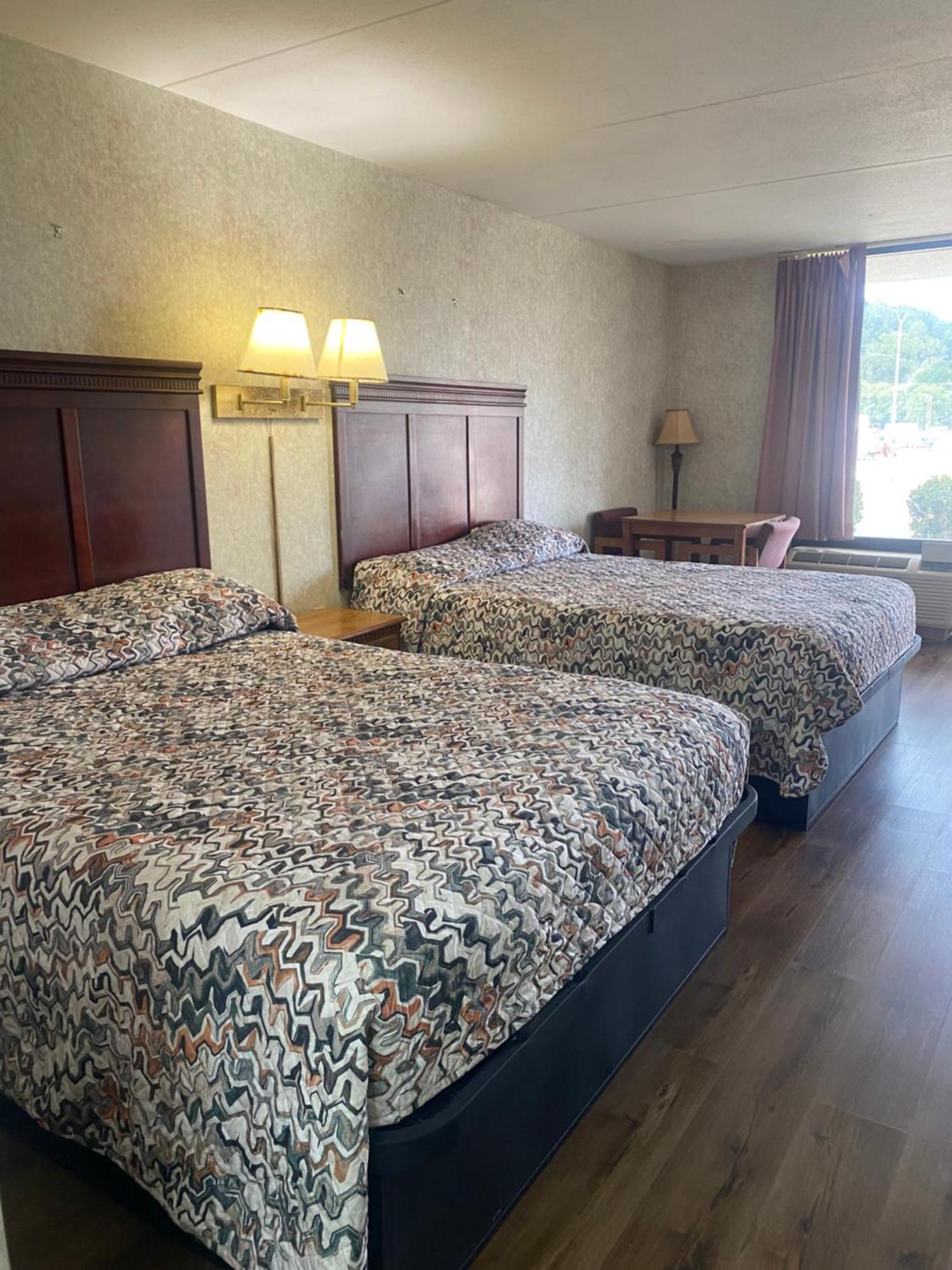 Riverfront Lodge Burkesville Экстерьер фото
